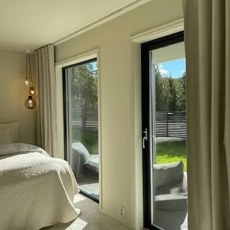 Lekkert Rekkehus Med Peis Hektner Exterior photo
